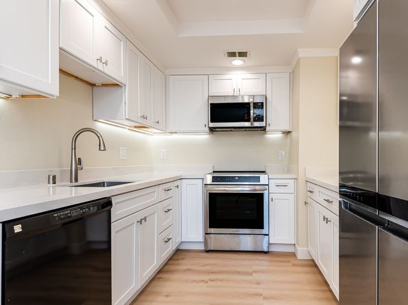 4215 Starboard Ct #4