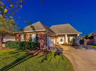 104 Acadia Point Dr, Thibodaux, LA 70301