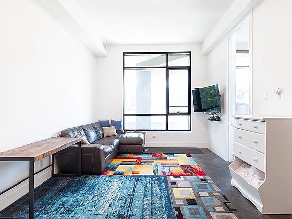4th image of 88 Withers St #3G