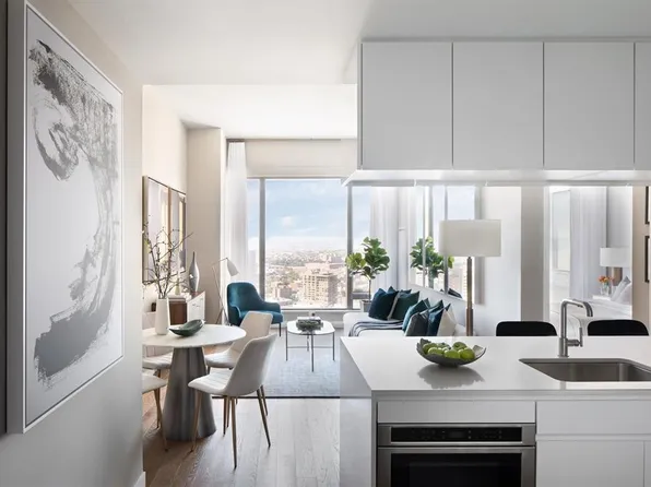 99 Hudson Street 3003 image 1 of 30