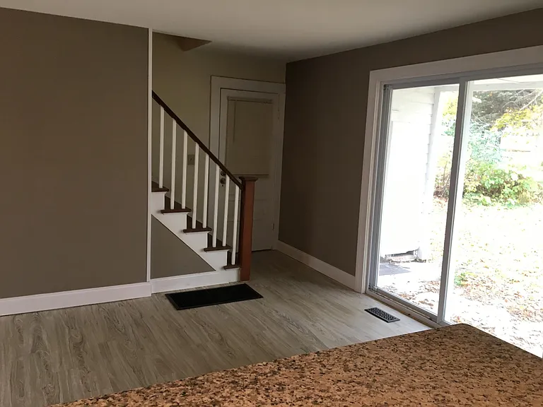 Living/Dining room slider to covered patio & yard
