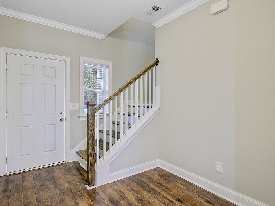 2nd image of 4103 Rigsby Ln #1