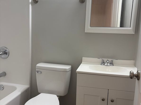 420 Feicht Dr APT 11