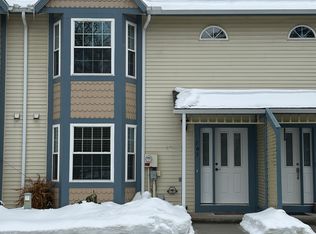103 Colonial Ct, Bethlehem, PA 18020
