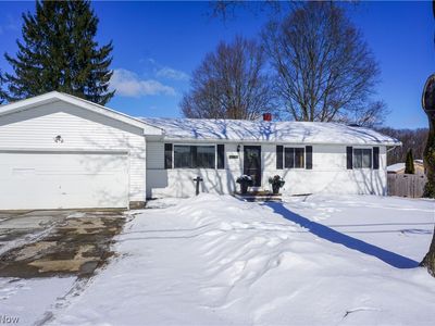 2887 Greenridge Rd, Barberton, OH, 44203