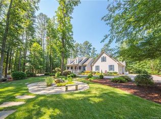 94 Cedar Pointe Dr, Urbanna, VA 23175