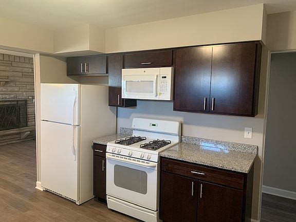 2nd image of 5244 Carolina St
