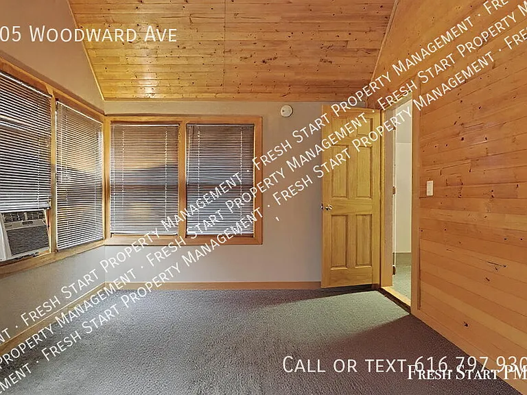505 Woodward Ave — Photo 14