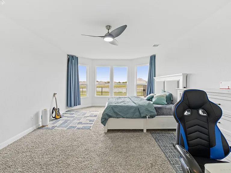 20512 Christie Marie Ln — Photo 26