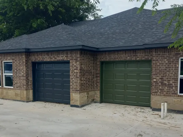 221 San Angelo Ave #A, Fort Worth, TX 76126