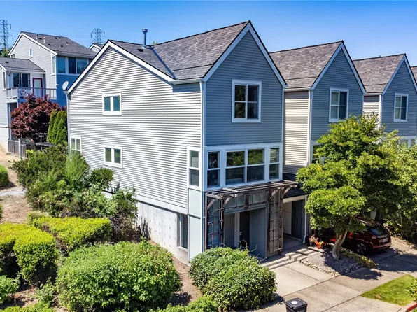 6729 35th Place S, Seattle, WA 98118