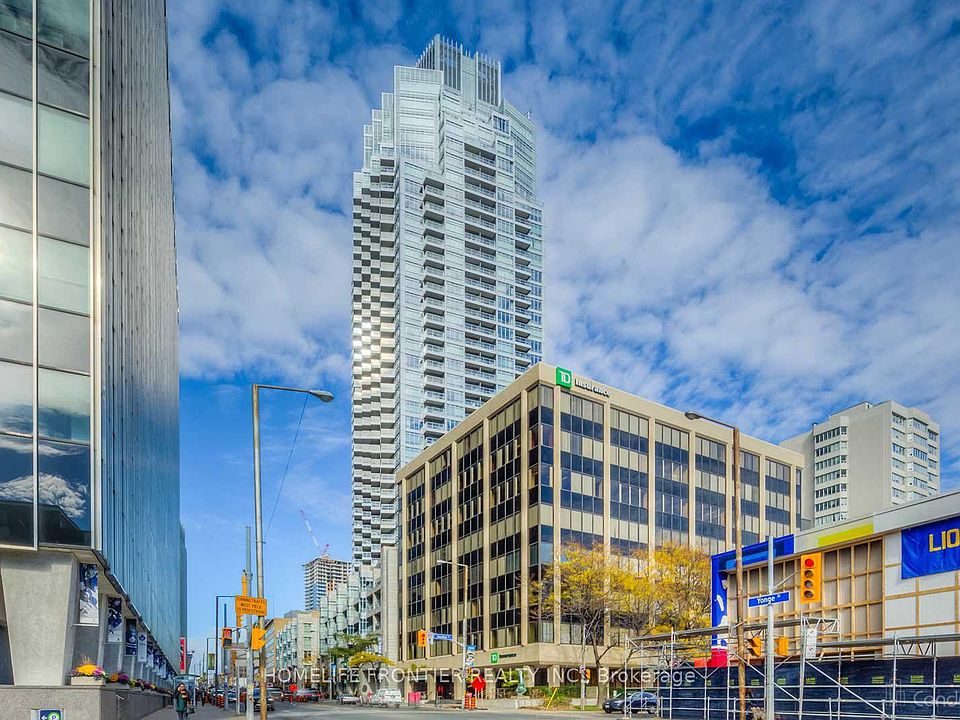 1st image of 2191 Yonge St #810