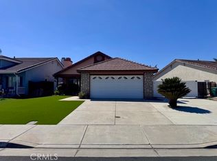 27081 School Park Dr, Menifee, CA 92584