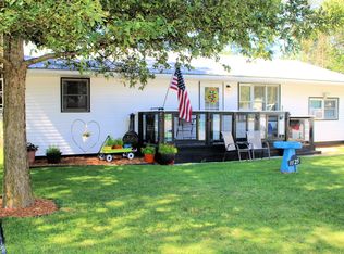 1125 Eastview Dr, Paxton, IL 60957