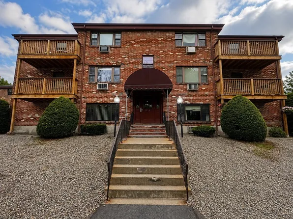 14-14 Mayberry Dr #A, Westborough, MA 01581