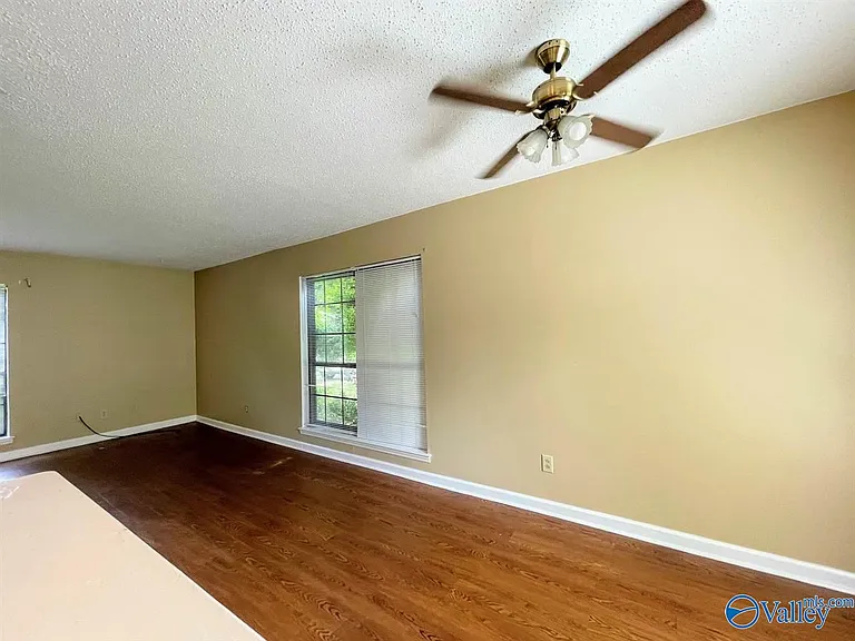 111 Westscott Dr #B — Photo 9