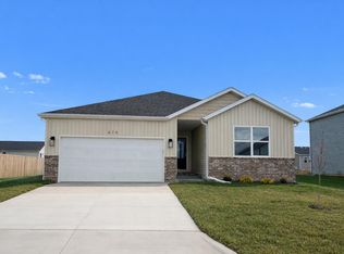 475 Summit Drive, Willard, MO 65781