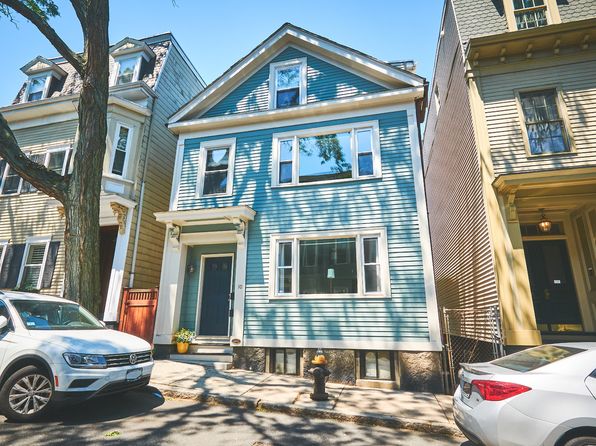 10 Trenton St #1