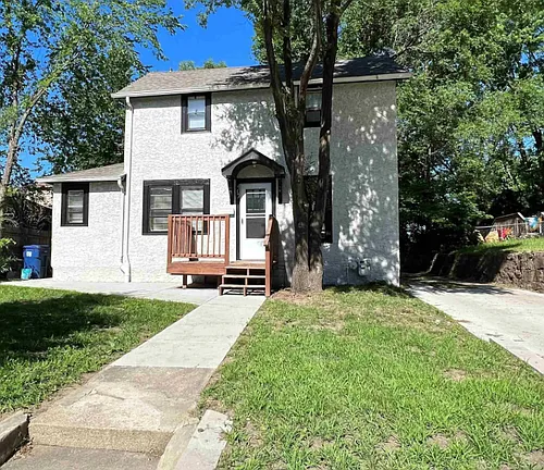 407 N Covell Ave Photo 1