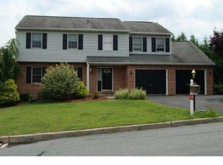 37 Kenny Dr, Mohnton, PA 19540