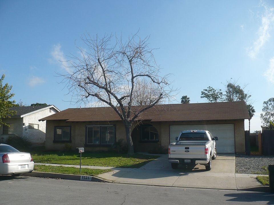 2nd image of 8021 London Ave