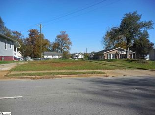 11 E Parker Rd, Greenville, SC 29611