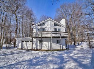 5122 Derby Rd, Tobyhanna, PA 18466