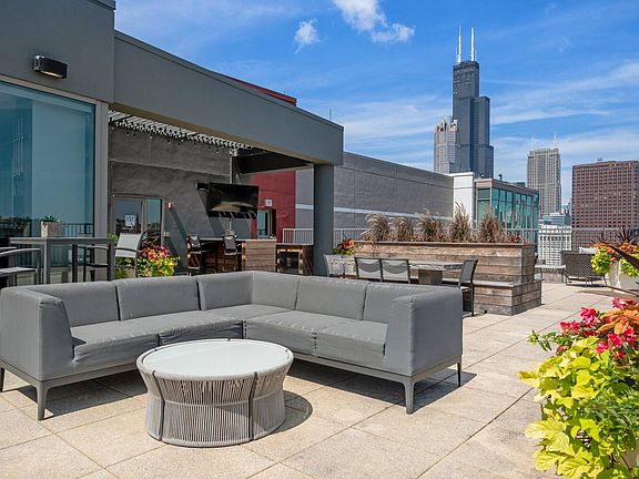 900_amenity_rooftop_20_EDIT
