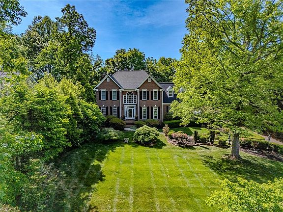 2nd image of 2188 Benwicke Dr