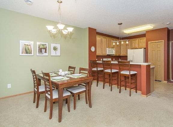 5th image of 10940 Goodhue St NE Unit E