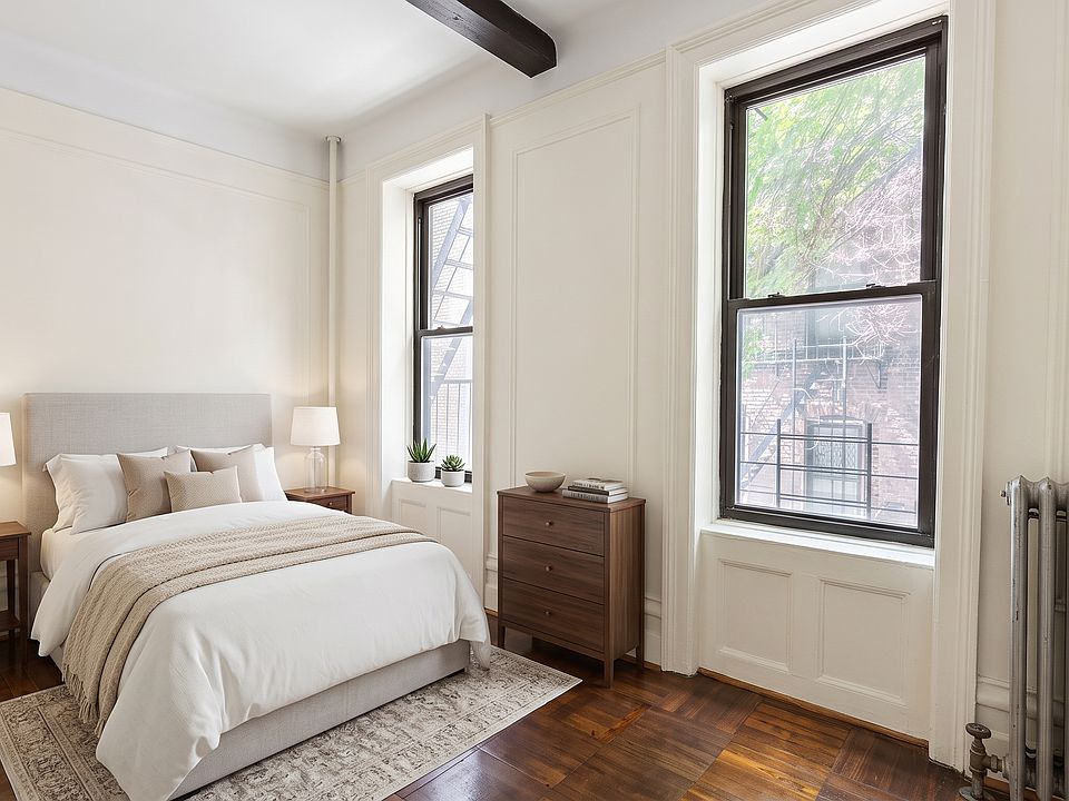 2nd image of 526 W 161st St #33