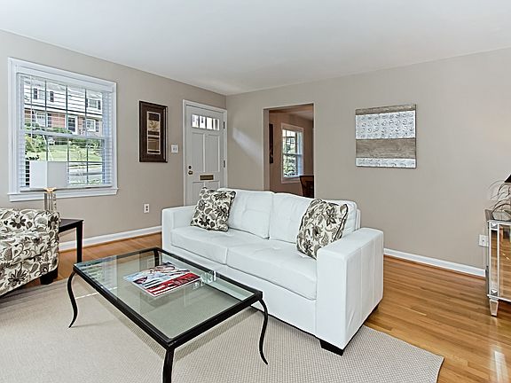5th image of 6939 28th St N