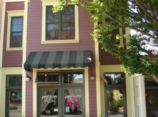 1042 Lawrence St, Port Townsend, WA 98368