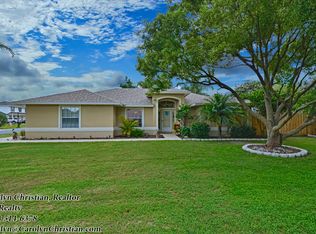 2725 Summitview Dr, Lakeland, FL 33812