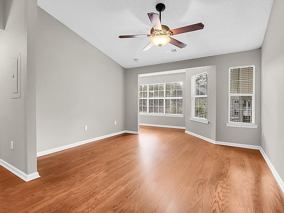 4th image of 188 Midland Pkwy APT 312