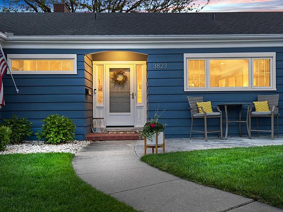 3rd image of 3823 N Evergreen Ct