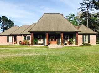 418 Cassidy Dr, Jennings, LA 70546