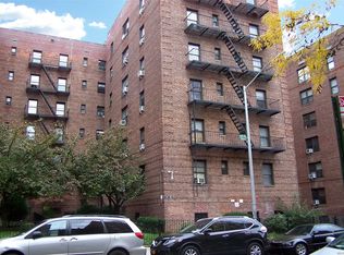 4425 Macnish St APT 1F, Elmhurst, NY 11373