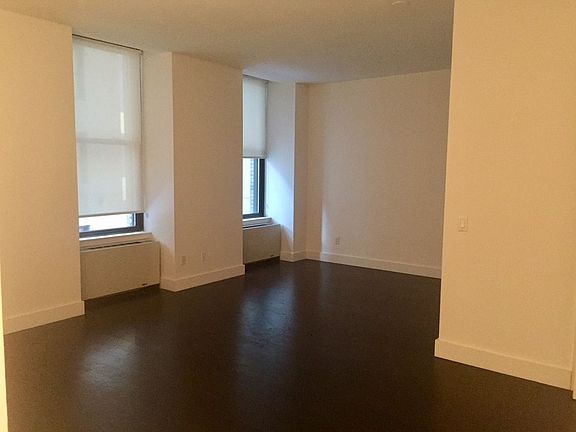3rd image of 25 Broad St APT 6E