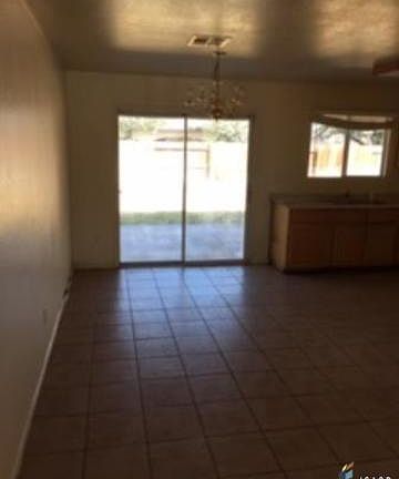 5th image of 1205 Dr Amalia St