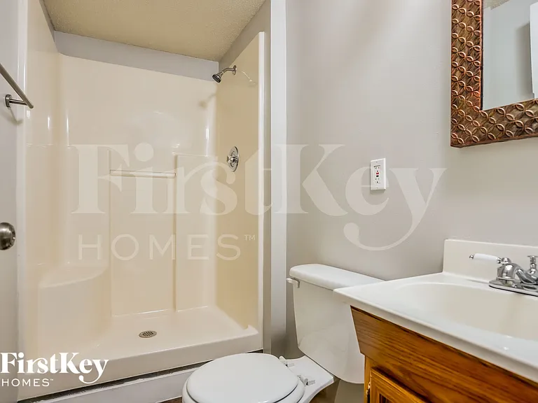 3201 Lupine Dr — Photo 13