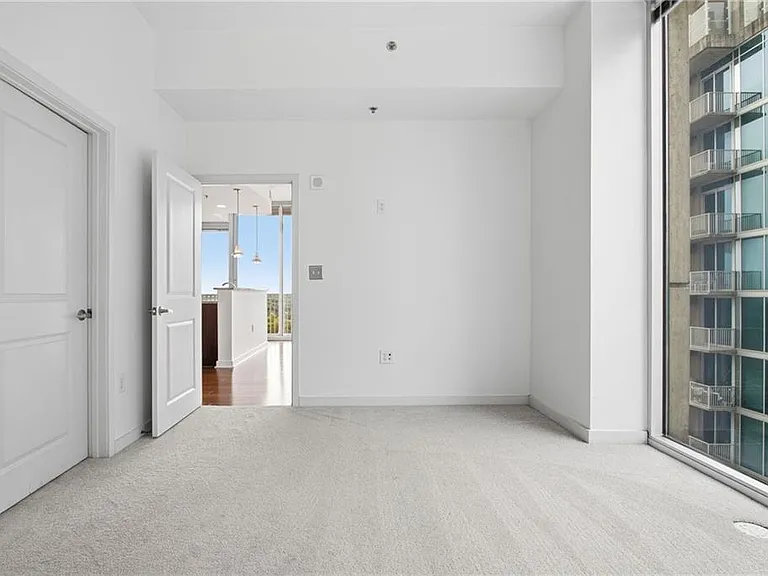 855 Peachtree St NE #1813 — Photo 35