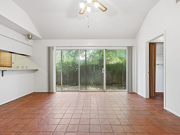 5th image of 13422 Blossomheath Ln