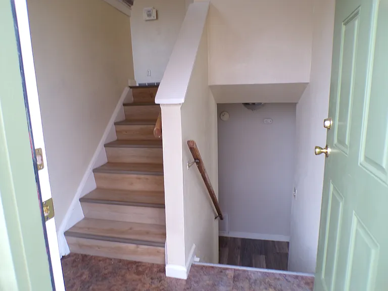1308 Hartford St — Photo 13