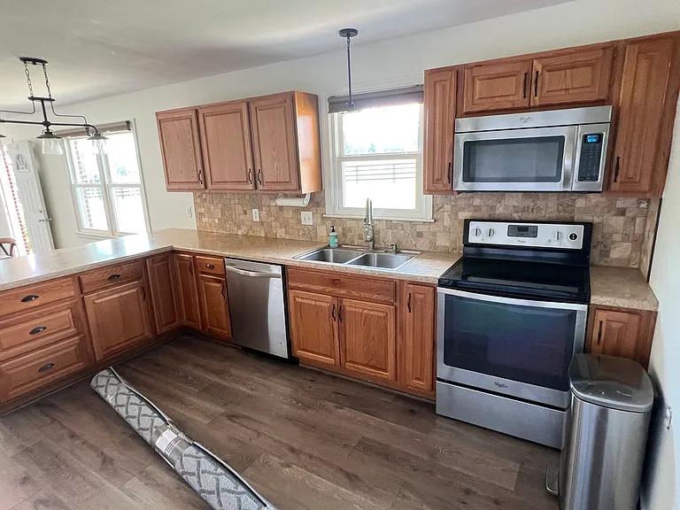 1069 Asbury Park Rd — Photo 8