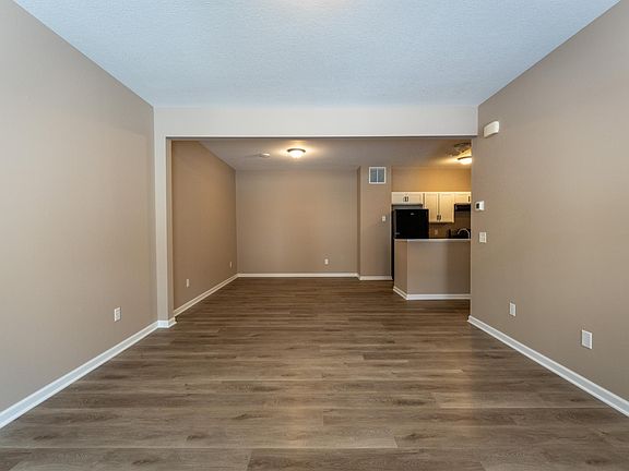 4th image of 3371 Hazel Trl Unit F