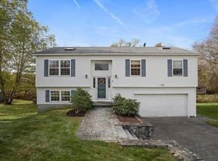 4 Sabino Farm Rd, Peabody, MA 01960