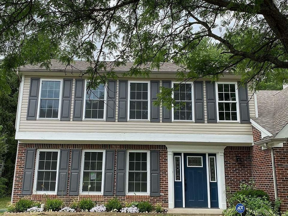 2-story, 2 car garage