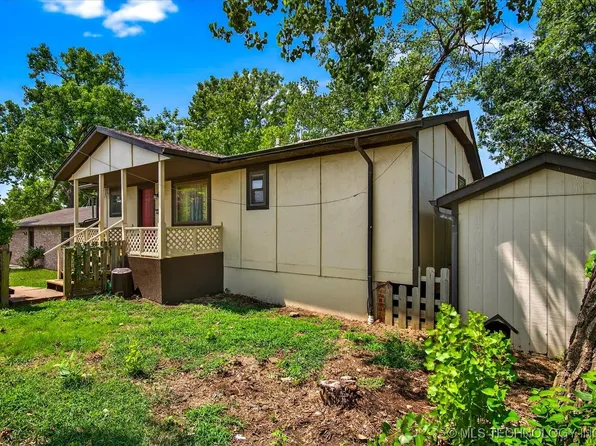 4040 Sheridan Rd, Bartlesville, OK 74006