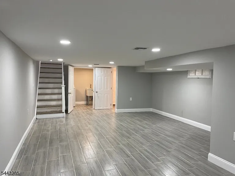 742 Central Ave — Photo 12
